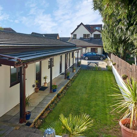 Conifers Guest House Oxford Esterno foto