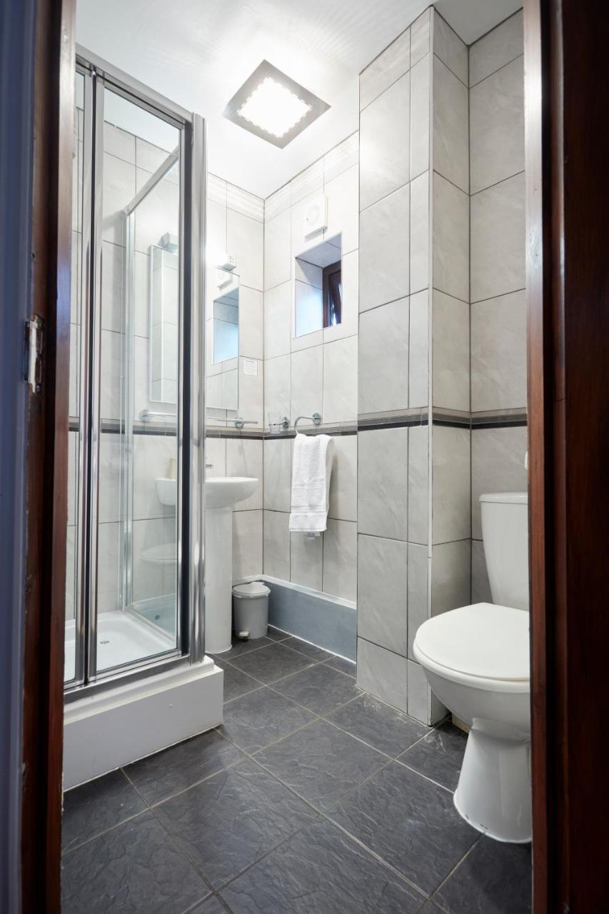 Conifers Guest House Oxford Esterno foto