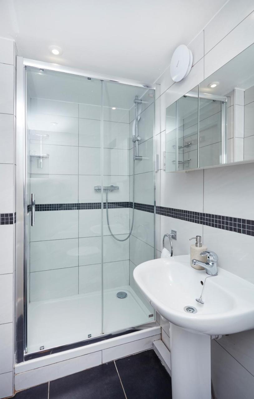 Conifers Guest House Oxford Esterno foto